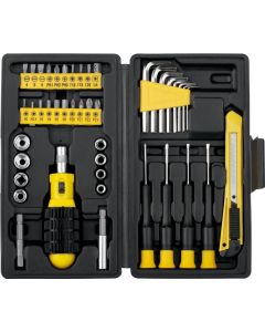 Werkzeugset besteht aus 45 Teilen Tuff